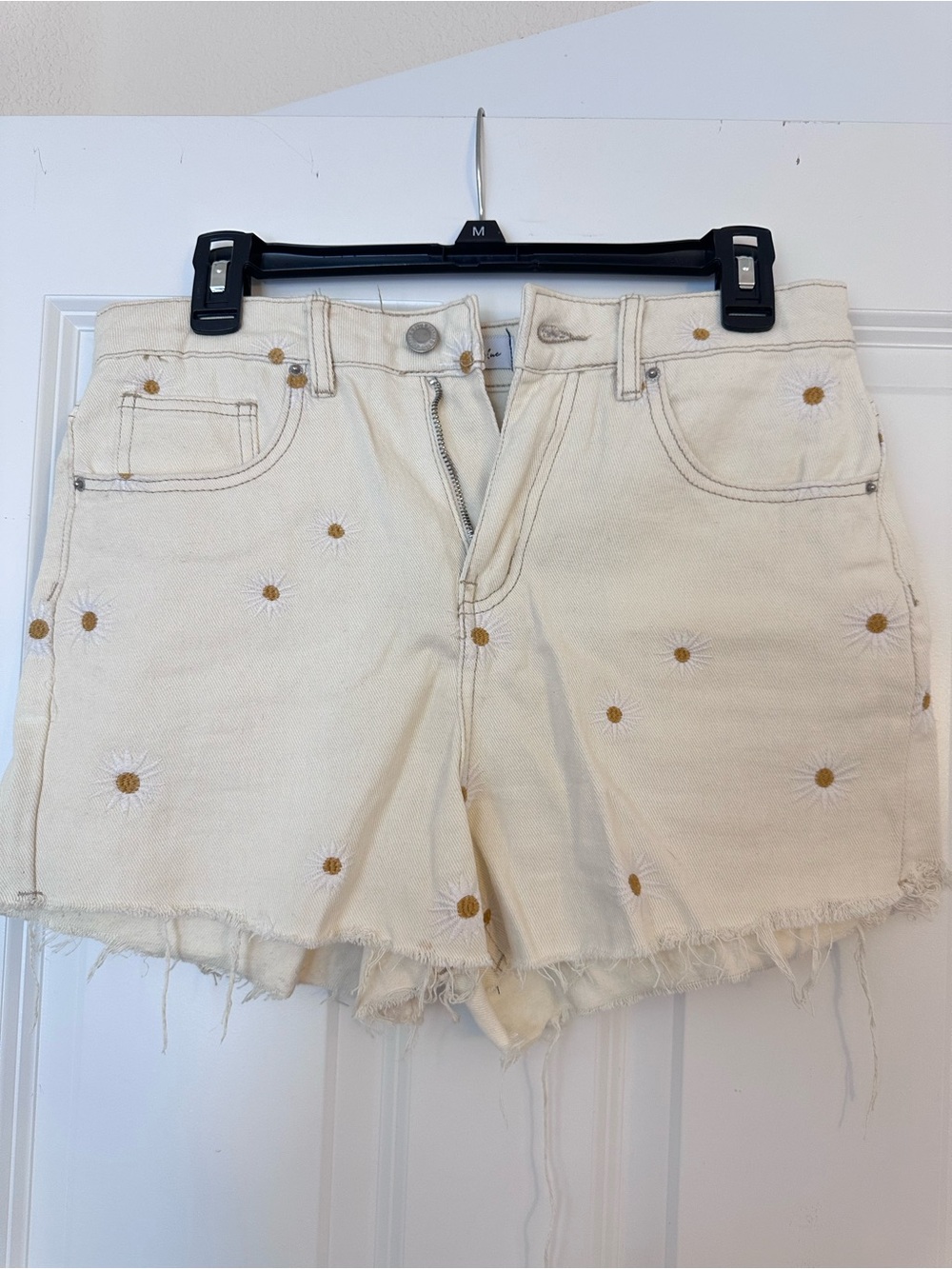 Daisy-Embroidered High-Rise Denim Shorts